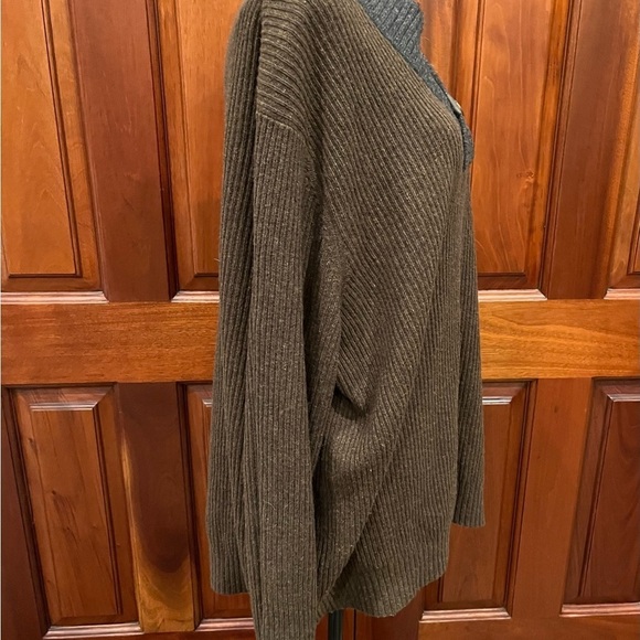 Lands’ End V-Neck Merino Wool Pullover Sweater Mens V-neck Sz XL 46-48 Ribbed - Picture 2 of 8